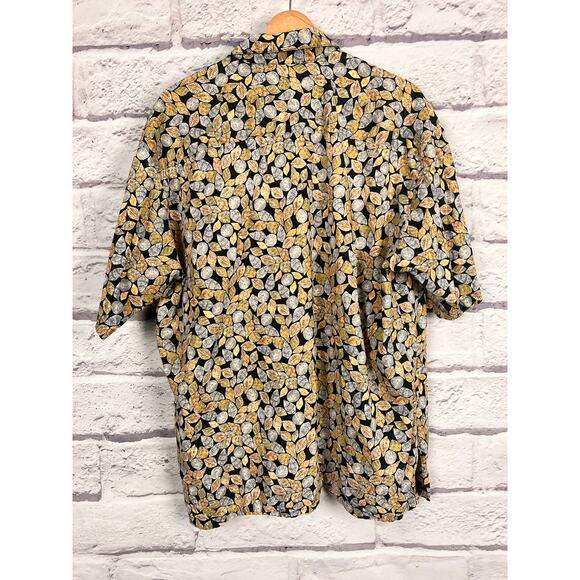 TORI RICHARD Men's XL Black All Over Seashell Print Hawaiian Cotton Lawn Shirt - Picture 3 of 9